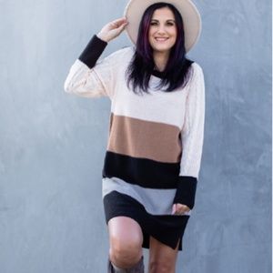 LuLaroe Lauren Small NWT sweater dress stripe